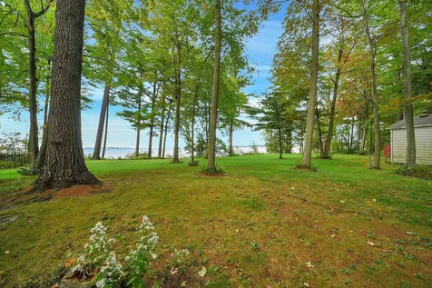 87 Heartwood Lane Colchester VT 05446