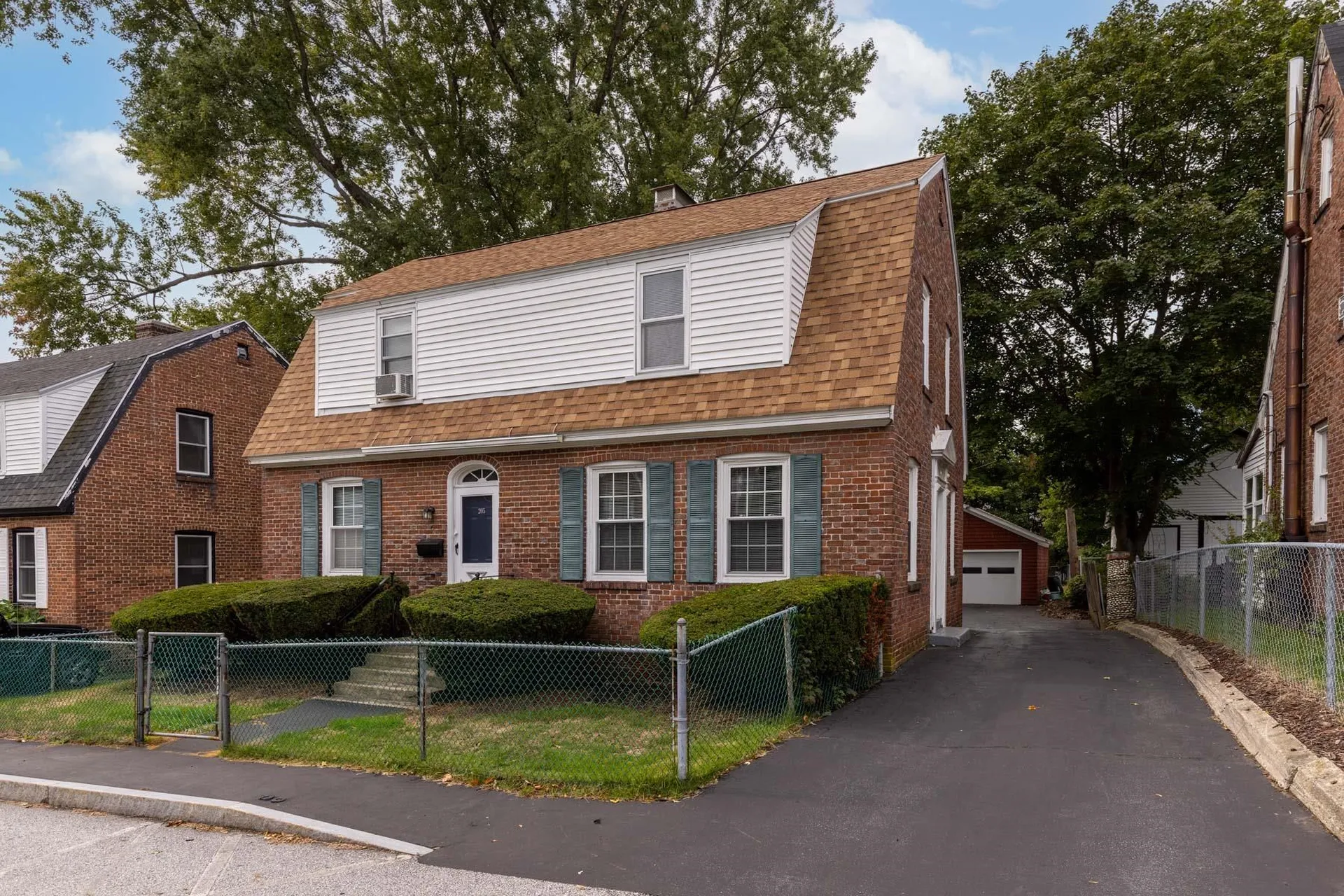 205 207 Raleigh Way Portsmouth NH 03801