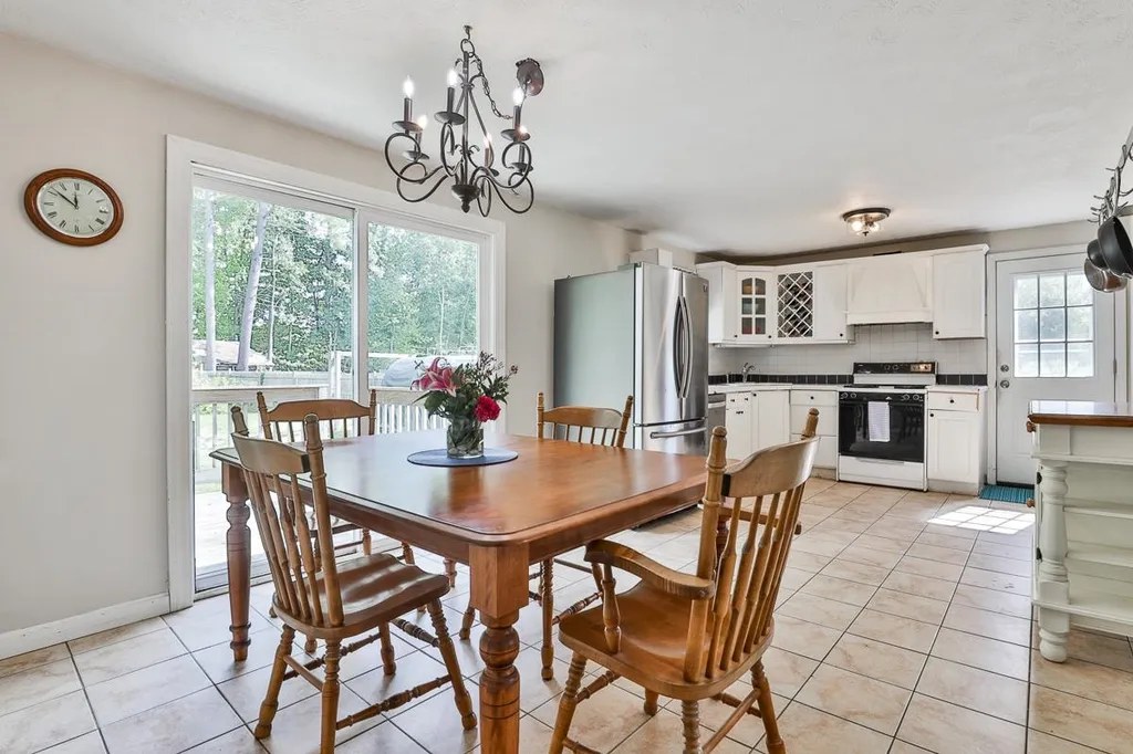 19 Madison Drive Hudson NH 03051