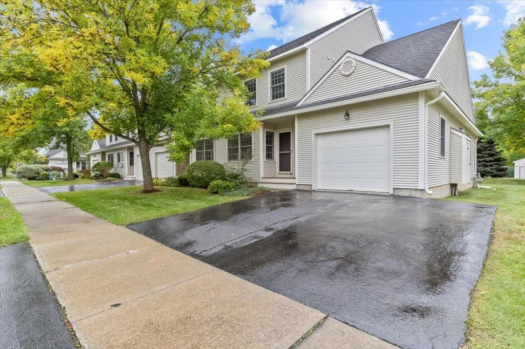 87 Chelsea Place Williston VT 05495