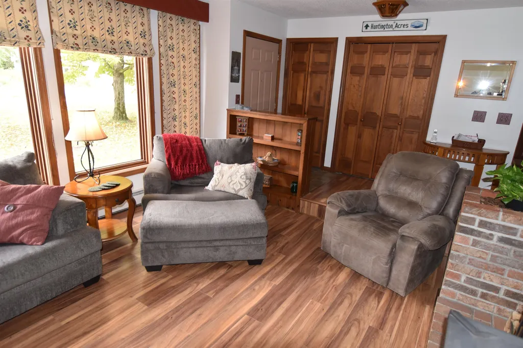 34 Huntington Acres Huntington VT 05462