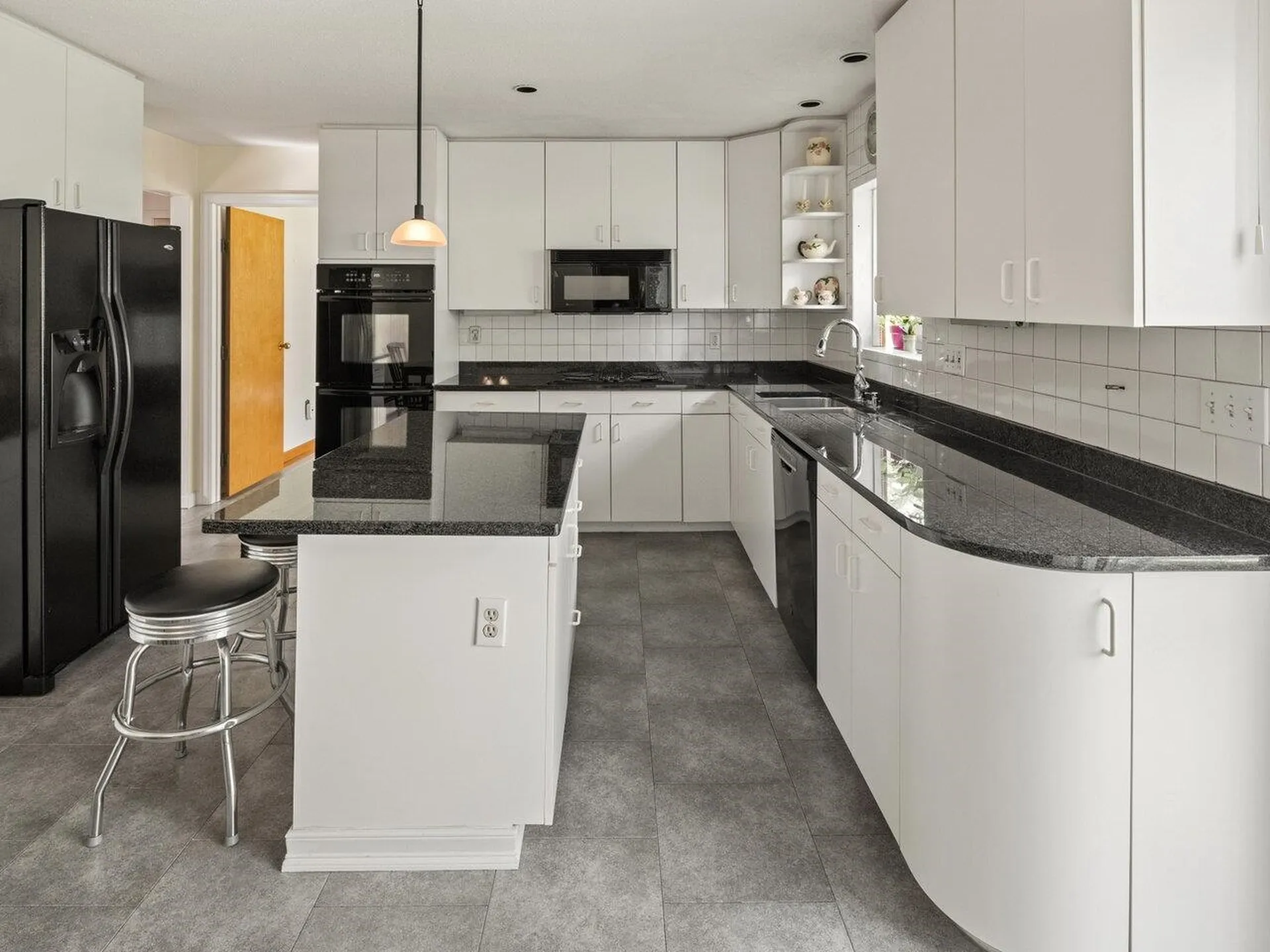 82 Fairmount Street Burlington VT 05401