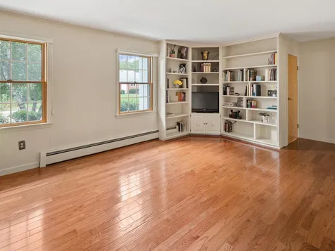 82 Fairmount Street Burlington VT 05401
