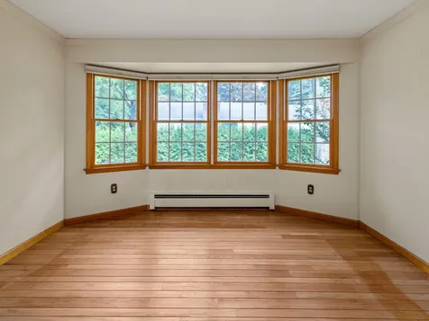 82 Fairmount Street Burlington VT 05401