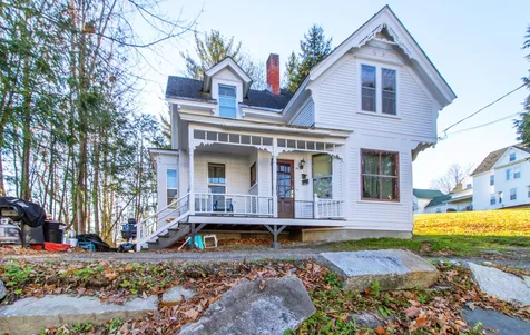 29 South Avenue Orleans VT 05822