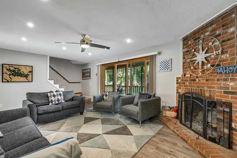 60 Weirs Road Gilford NH 03249
