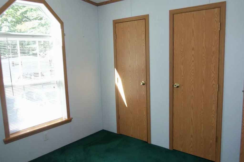 59 Colonial Village Somersworth NH 03878