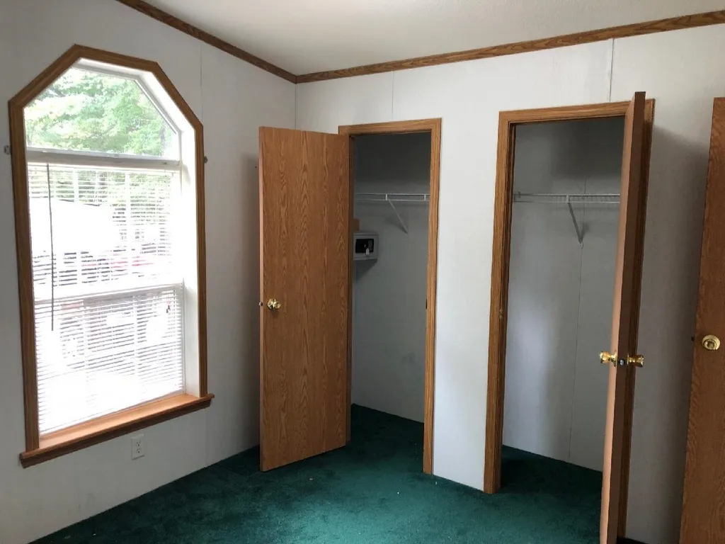 59 Colonial Village Somersworth NH 03878