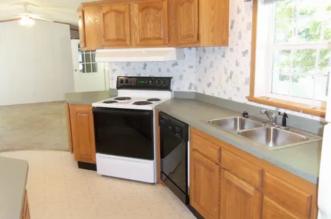 59 Colonial Village Somersworth NH 03878