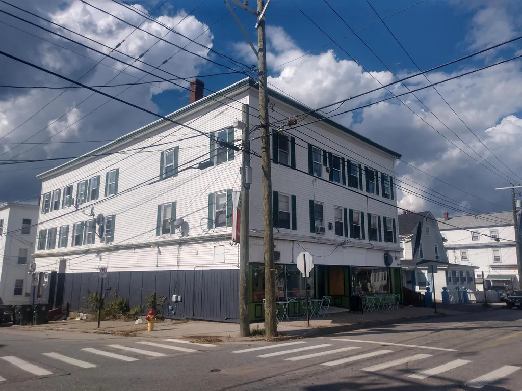 168 Wilson Street Manchester NH 03103