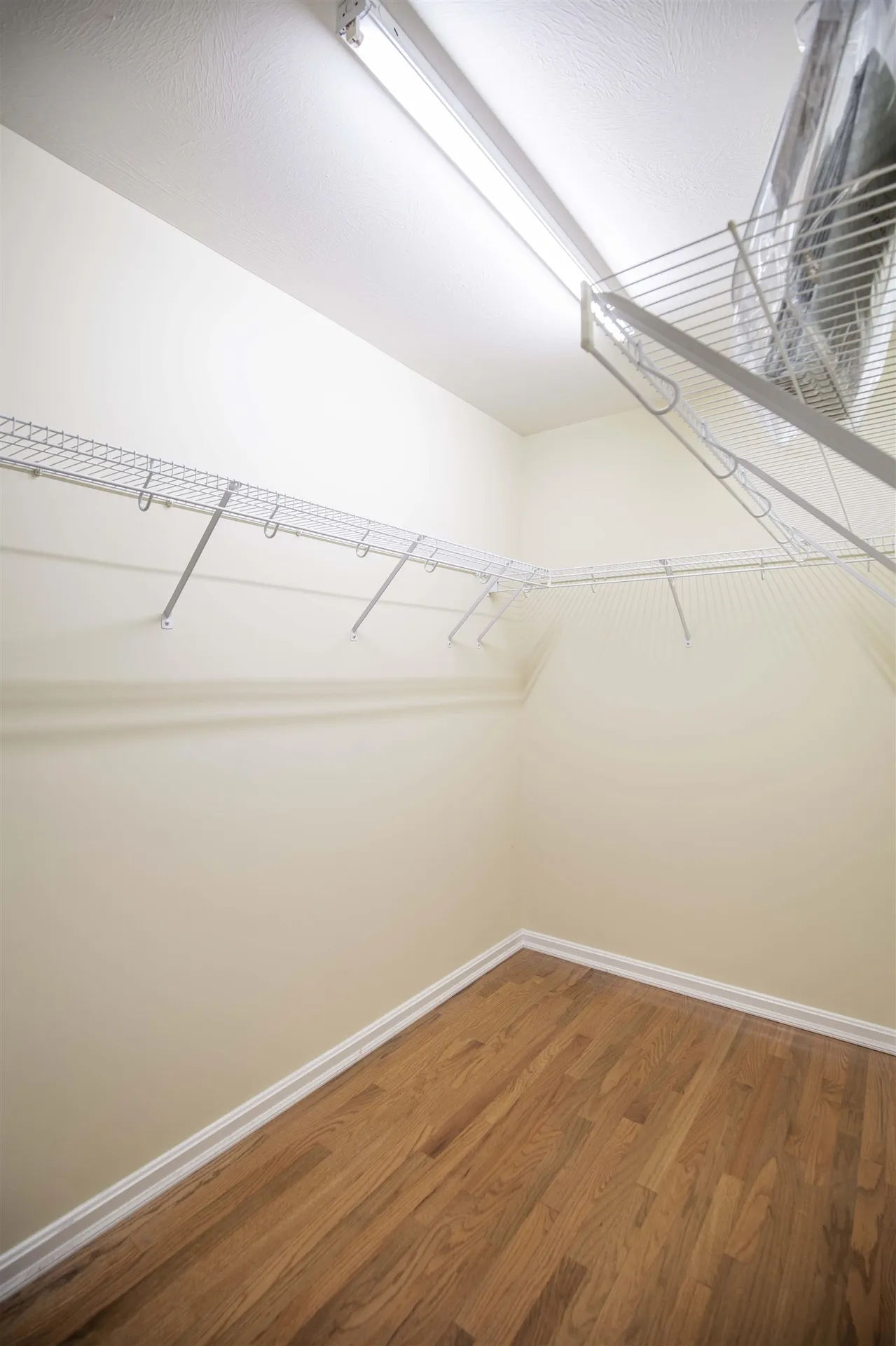 8b Taunton Lane Hudson NH 03051