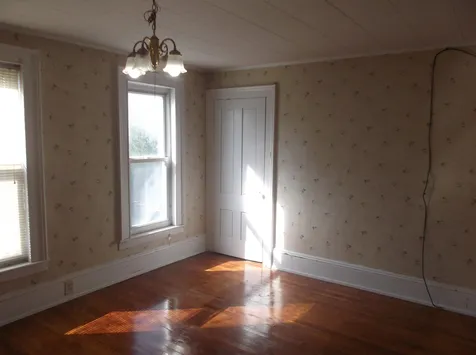 242 Spruce Street Manchester NH 03103