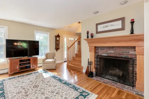 17 Greenleaf Drive Wolfeboro NH 03894