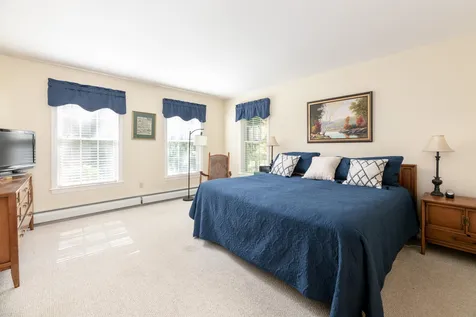 17 Greenleaf Drive Wolfeboro NH 03894
