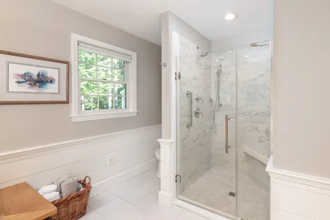 17 Greenleaf Drive Wolfeboro NH 03894
