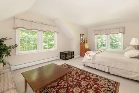 17 Greenleaf Drive Wolfeboro NH 03894