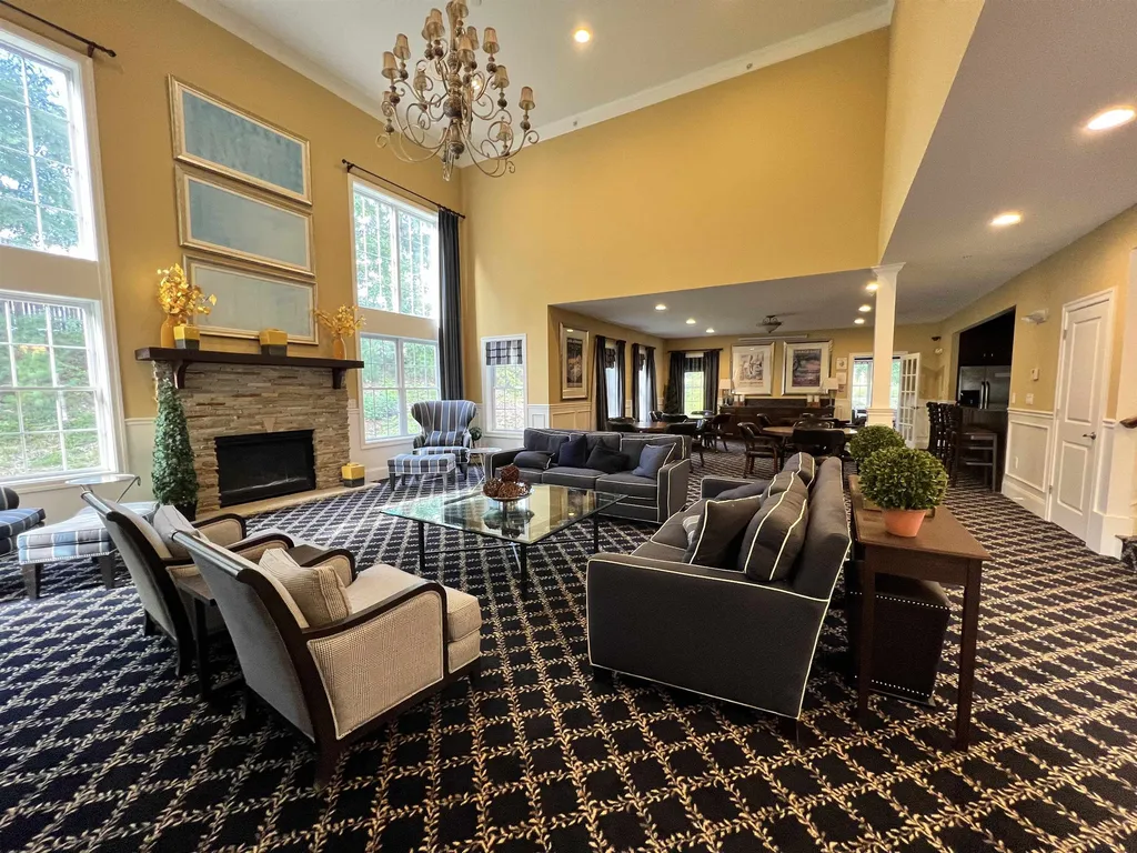 36 Cielo Drive Dover NH 03820