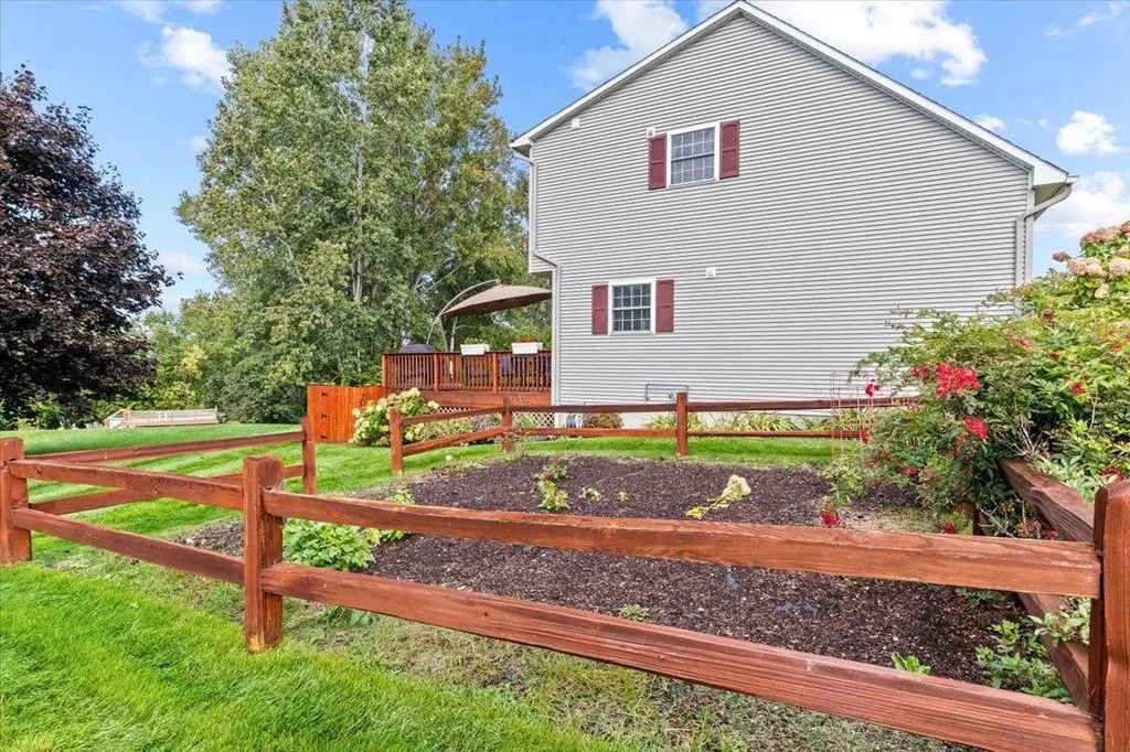75 Hunting Ridge Lane Milton VT 05468