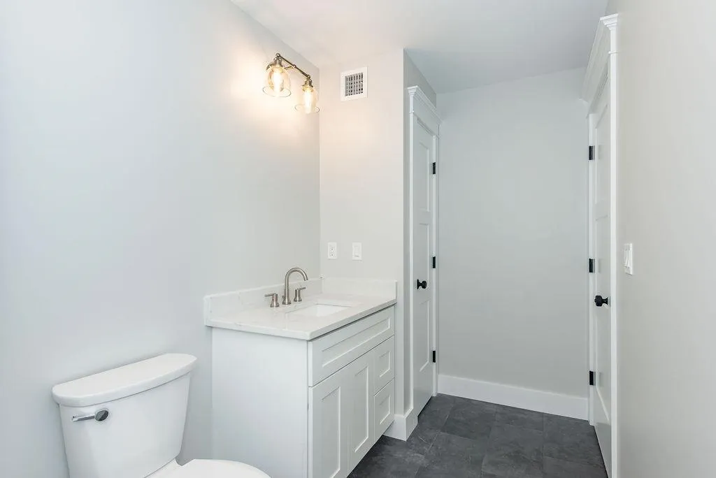 1230 Islington Street Portsmouth NH 03801