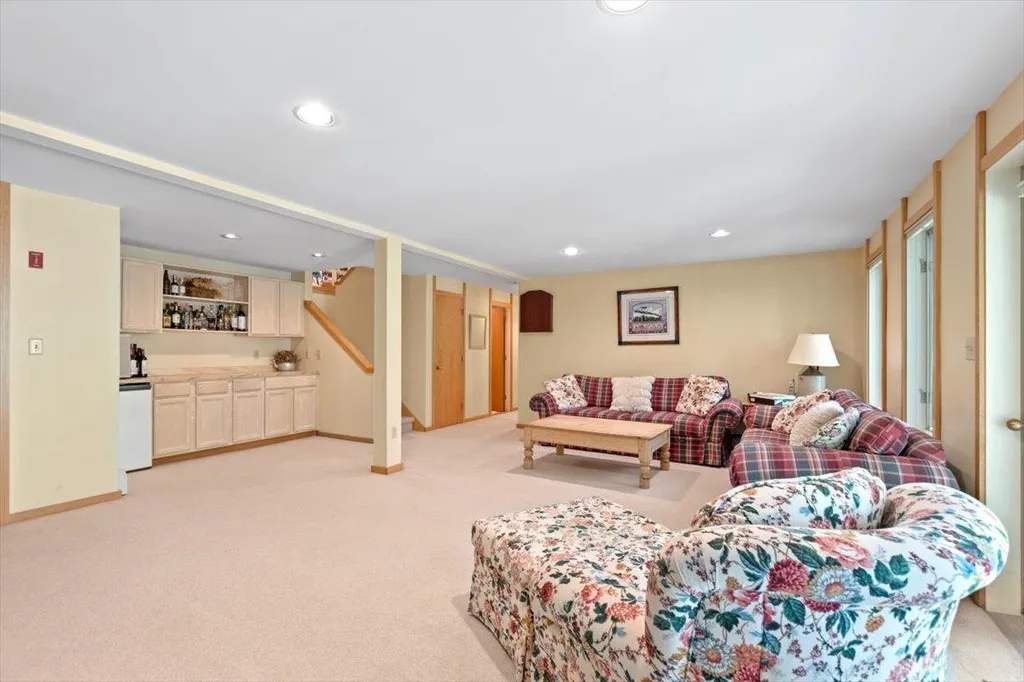 42 Hilltop Road Winhall VT 05340