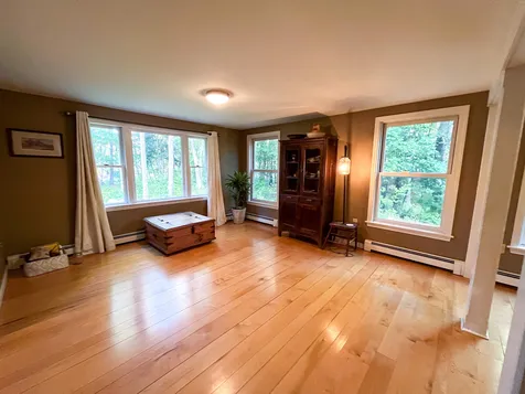 6 Cushing Road Newmarket NH 03857