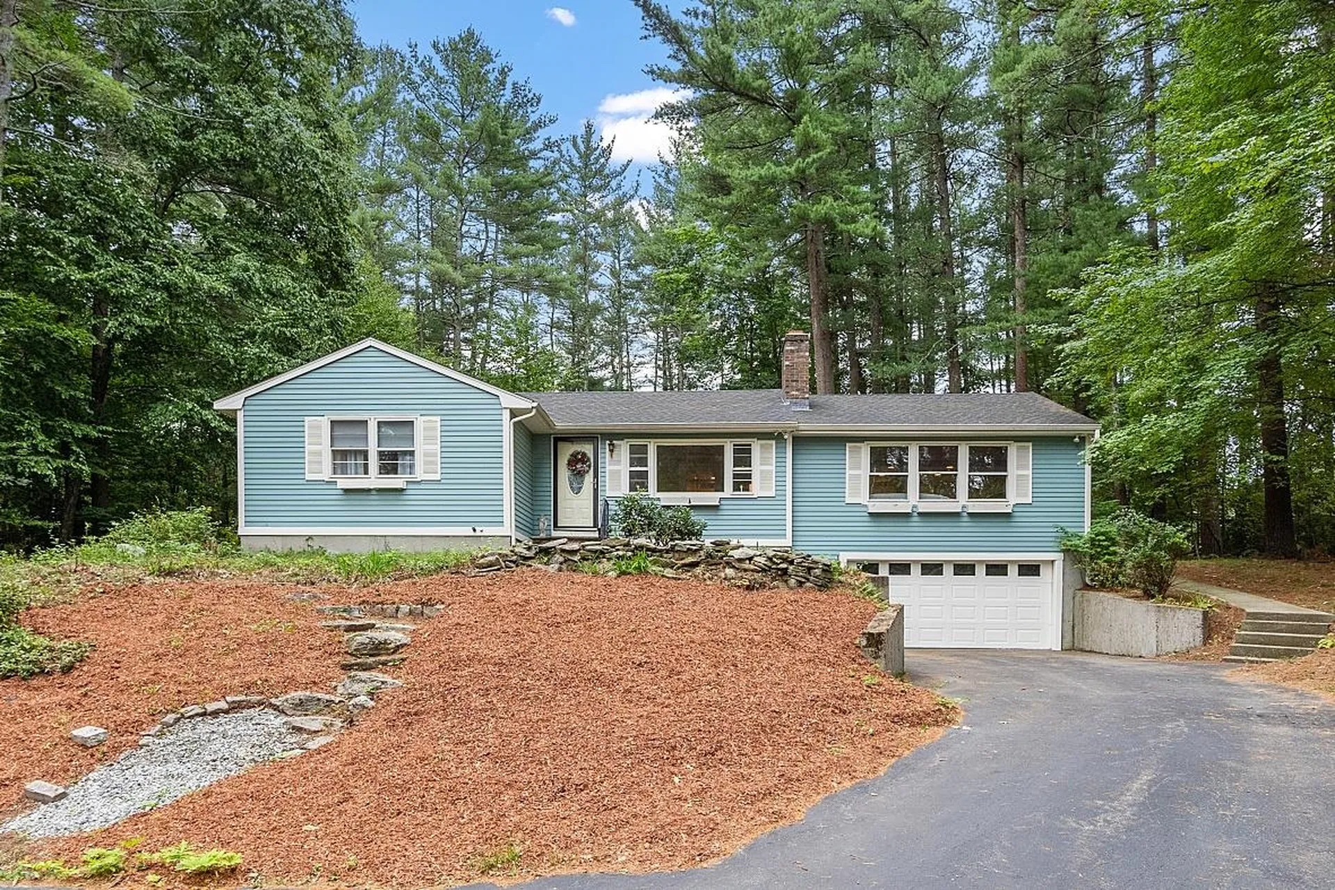 78 Runnells Bridge Road Hollis NH 03049