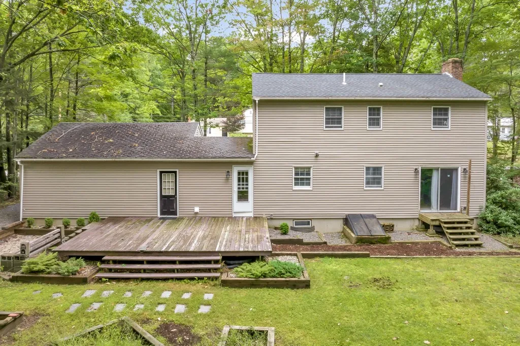 36 Hazelnut Road Gilford NH 03249