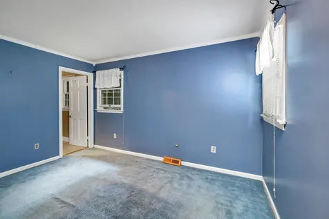 36 Hazelnut Road Gilford NH 03249