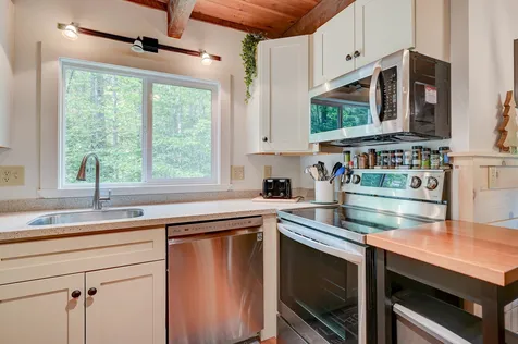 99 Rolling Ridge Road Bartlett NH 03812