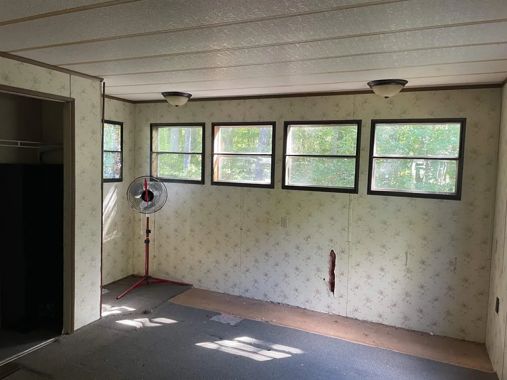 45 Monroe Avenue Allenstown NH 03275