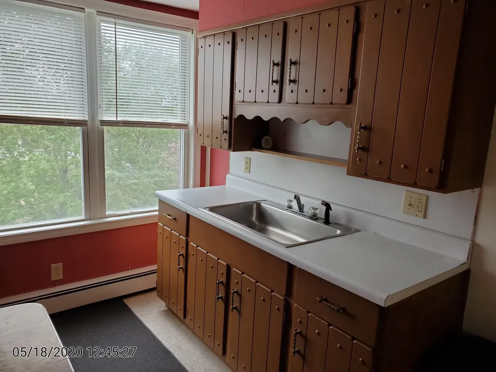 67 Oak Street Dover NH 03820
