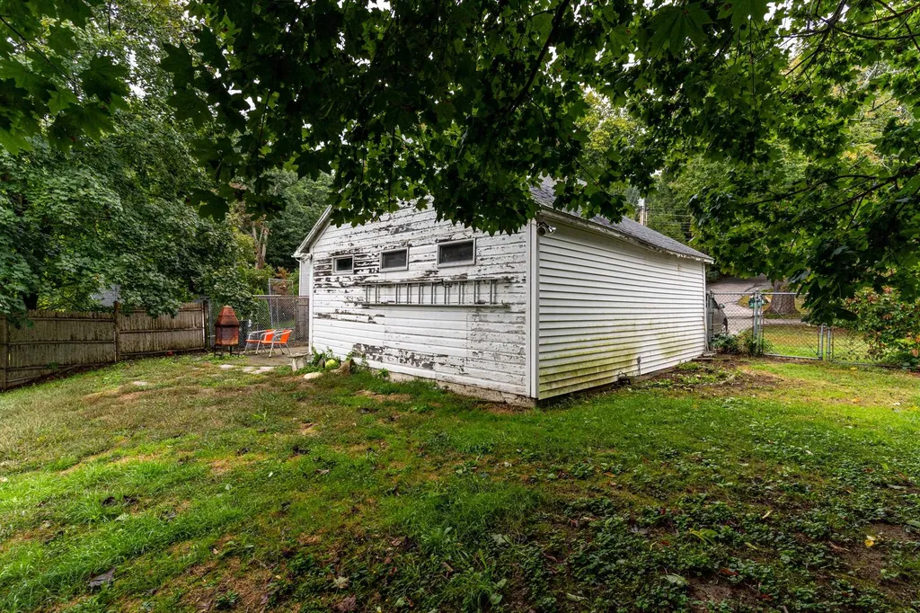 67 Oak Street Dover NH 03820