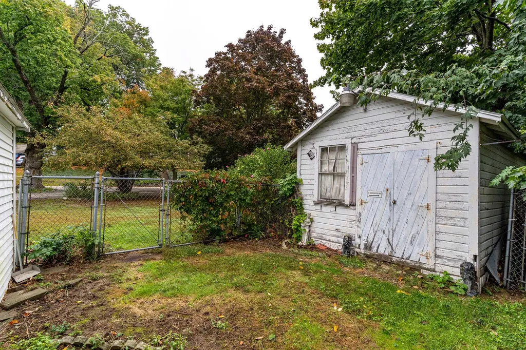 67 Oak Street Dover NH 03820