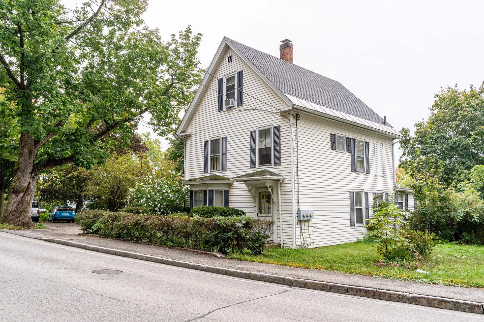 67 Oak Street Dover NH 03820