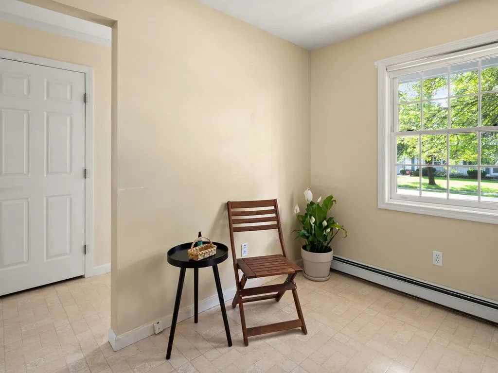 5 Perkins Drive Essex VT 05452