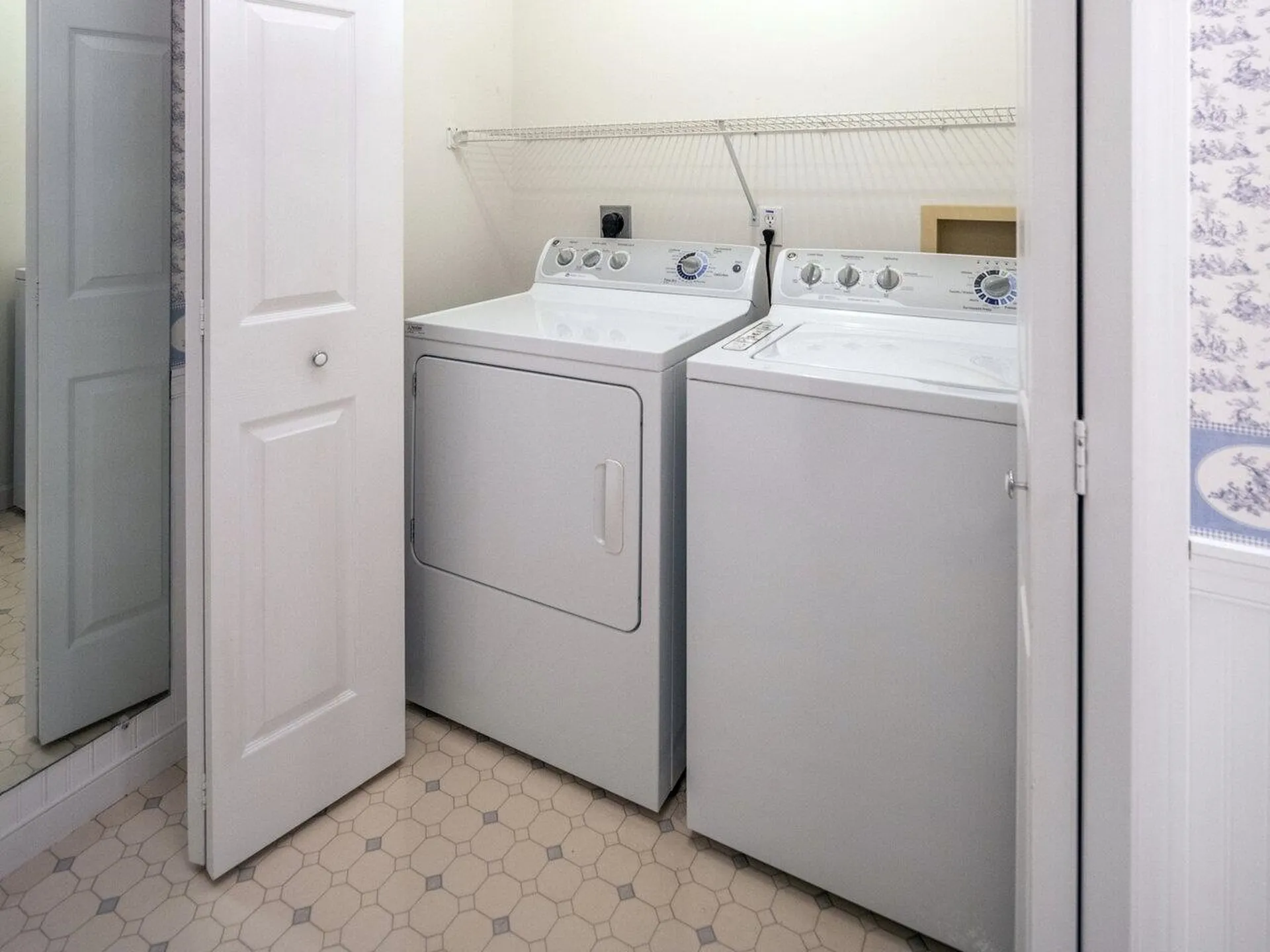 5 Perkins Drive Essex VT 05452