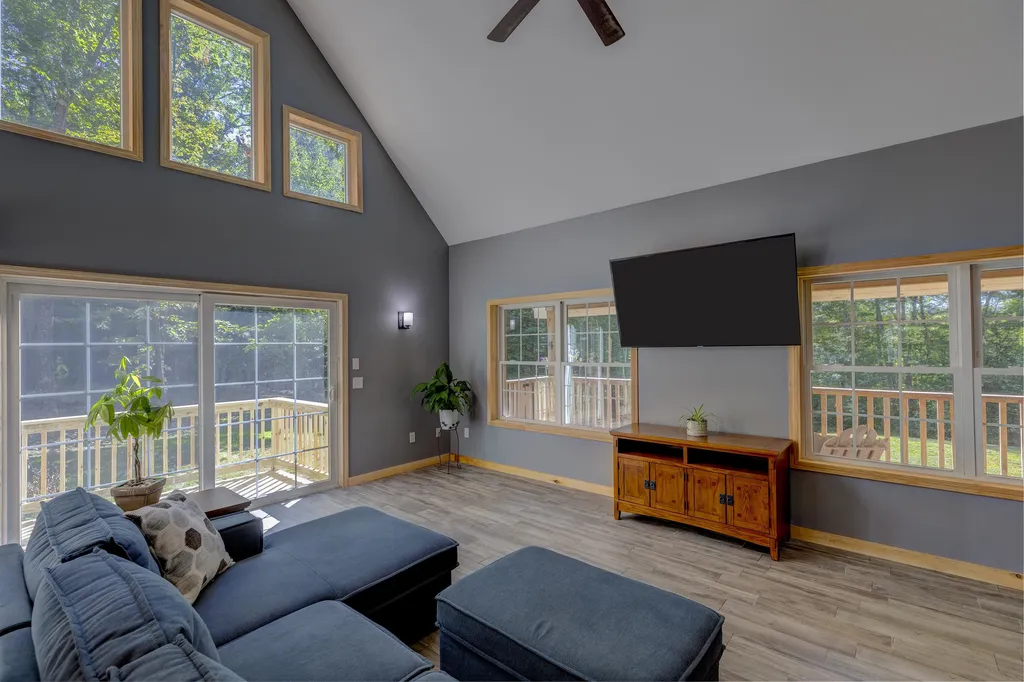 187 Kluge Road Enfield NH 03748