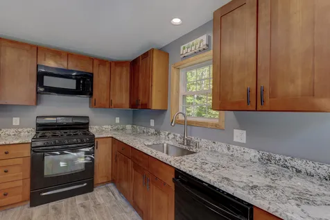 187 Kluge Road Enfield NH 03748