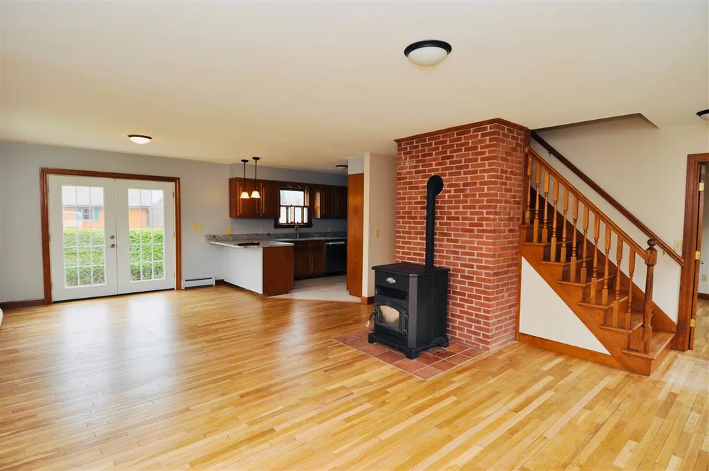 8 Scenic View Drive Barre Town VT 05641