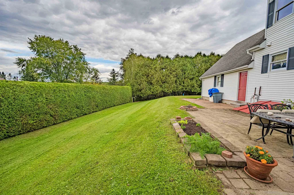 8 Scenic View Drive Barre Town VT 05641