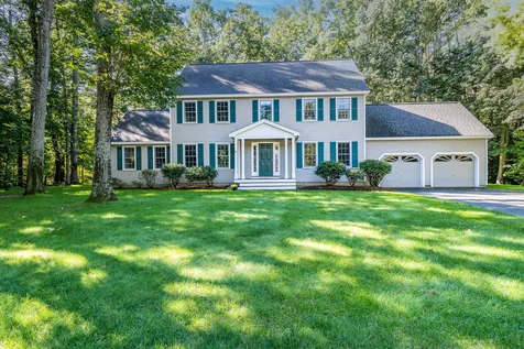 4 Brander Court Amherst NH 03031