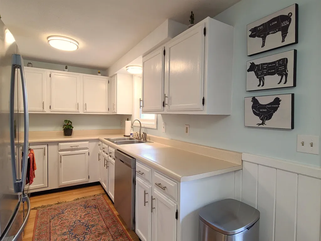 55 Jeffrey Drive Colchester VT 05446