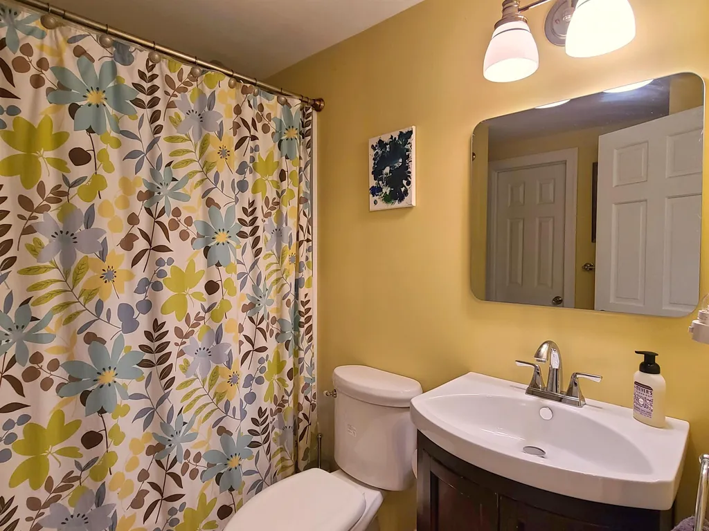 55 Jeffrey Drive Colchester VT 05446