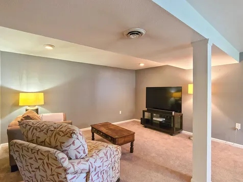 55 Jeffrey Drive Colchester VT 05446