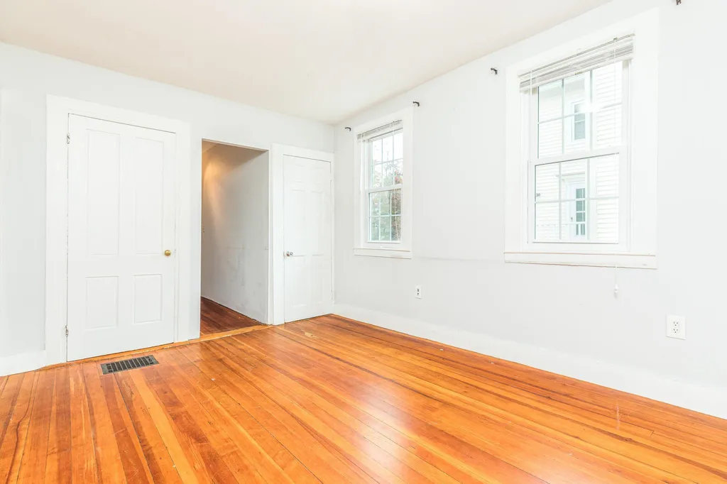 16 Cabot Street Portsmouth NH 03801