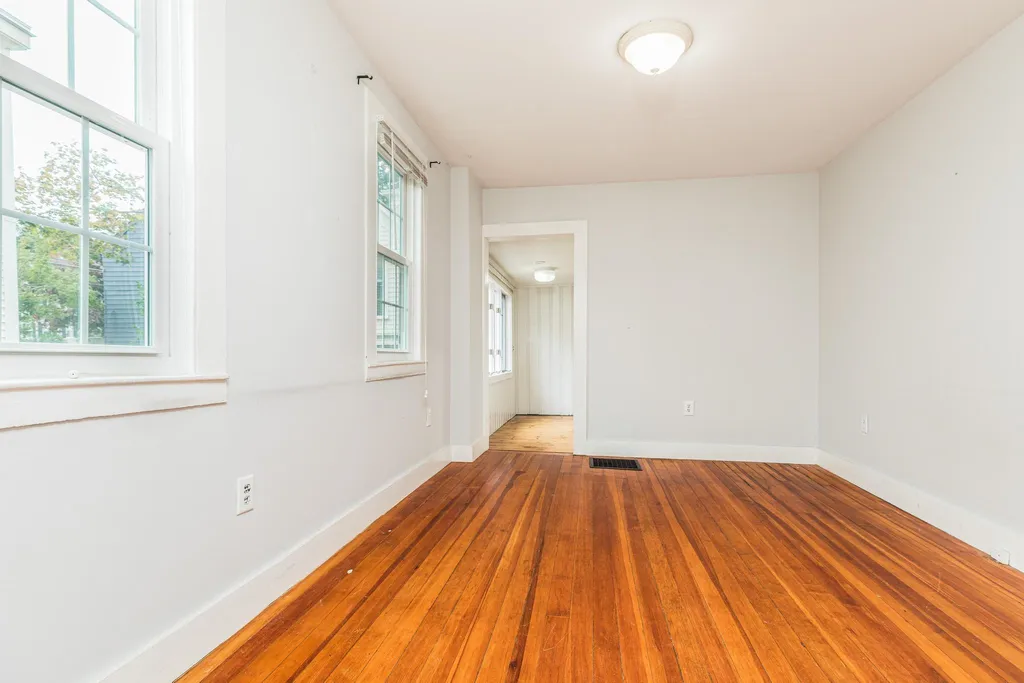 16 Cabot Street Portsmouth NH 03801