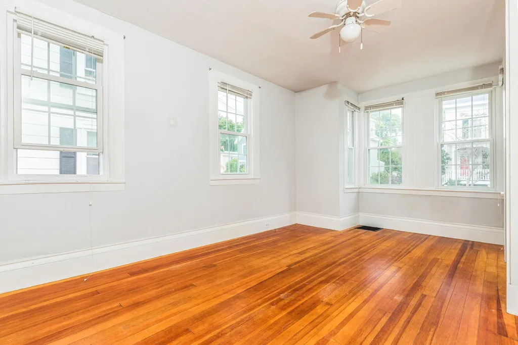 16 Cabot Street Portsmouth NH 03801