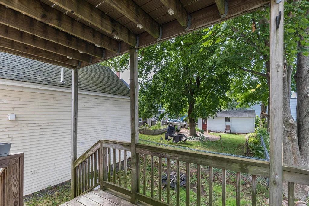 16 Cabot Street Portsmouth NH 03801