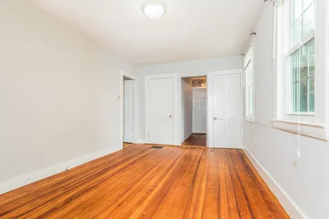 16 Cabot Street Portsmouth NH 03801