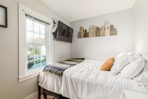 16 Cabot Street Portsmouth NH 03801